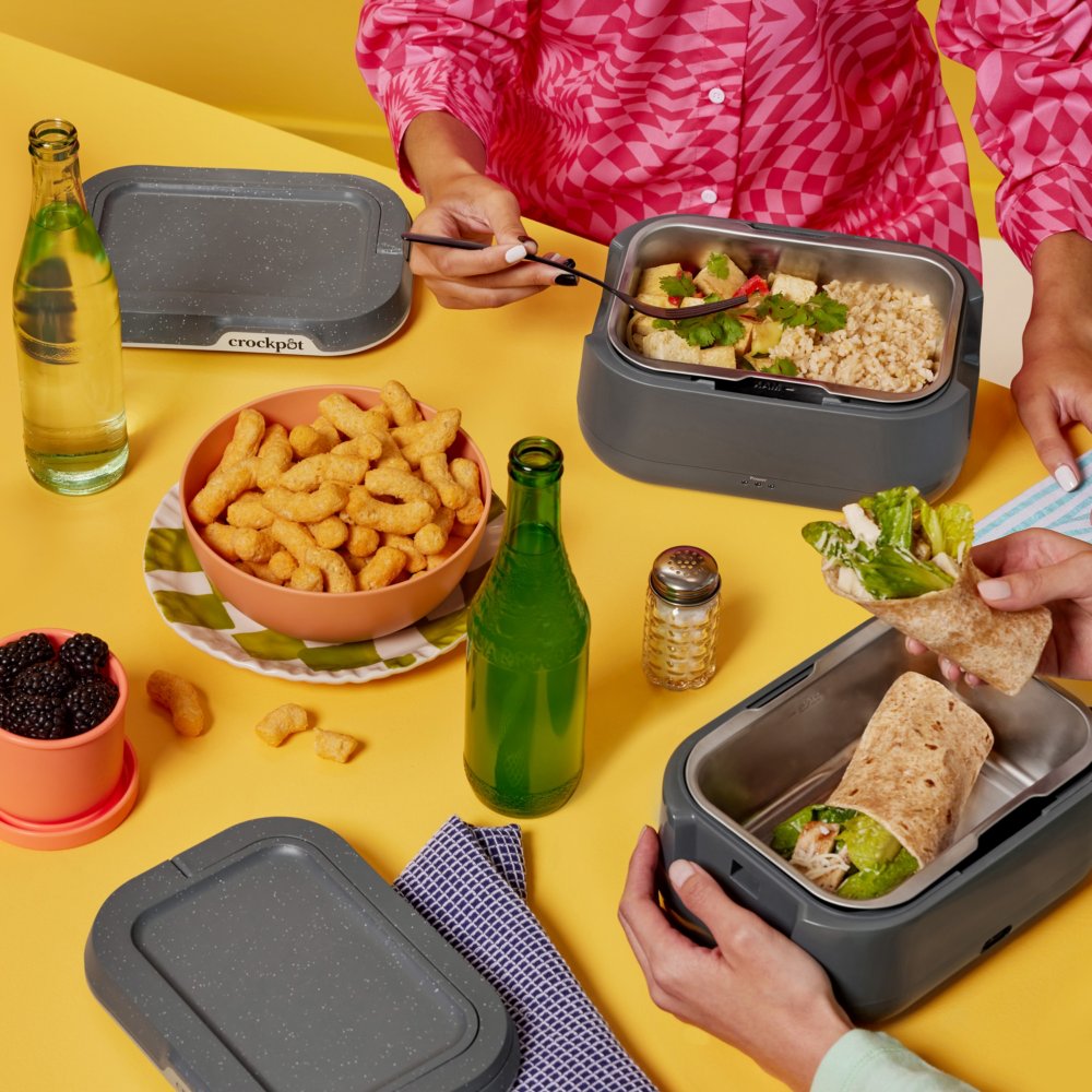 crock-pot-go-portable-food-warmer-electric-lunch-box-with-detachable-cord-h0 DC-39029-Crockpot_CPGO-ATF03-nogfx