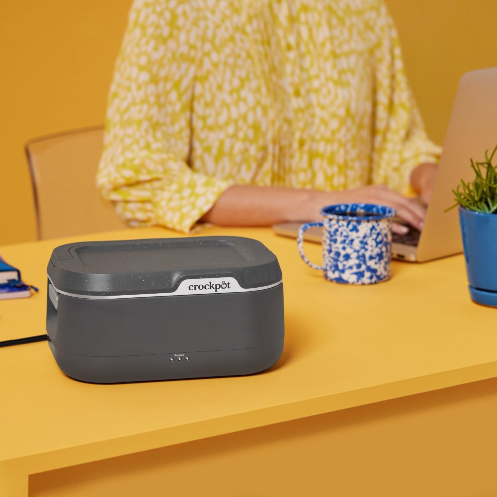 crock-pot-go-portable-food-warmer-electric-lunch-box-with-detachable-cord-h0 DC-39029-Crockpot_CPGO-ATF08-nogfx